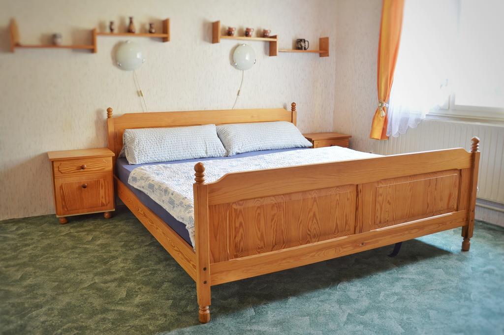 Guest House Kuks Ngoại thất bức ảnh