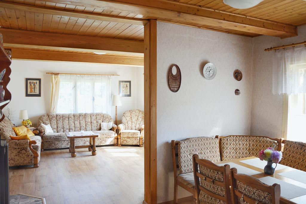 Guest House Kuks Ngoại thất bức ảnh