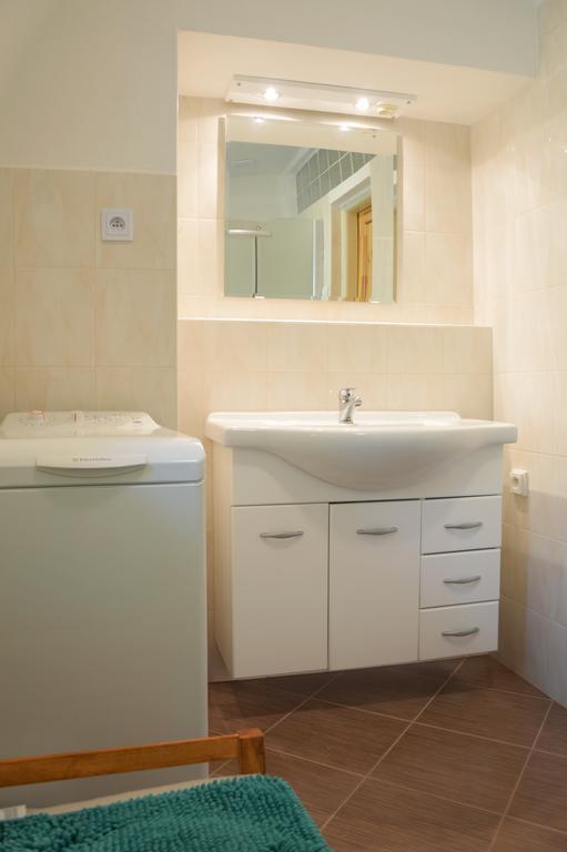 Guest House Kuks Ngoại thất bức ảnh